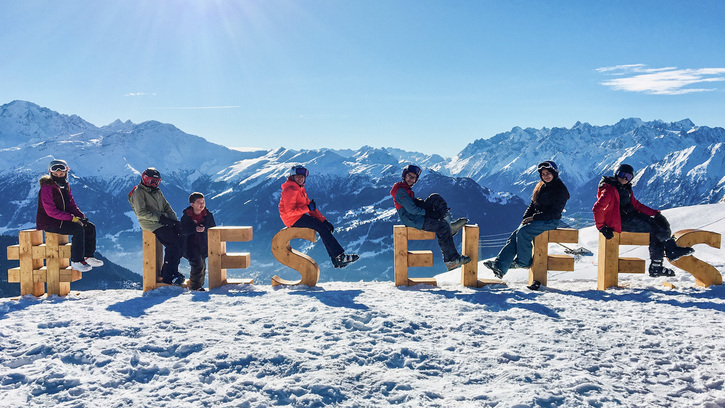 LES ELFES INTERNATIONAL LES ELFES INTERNATIONAL Sport & Outdoor