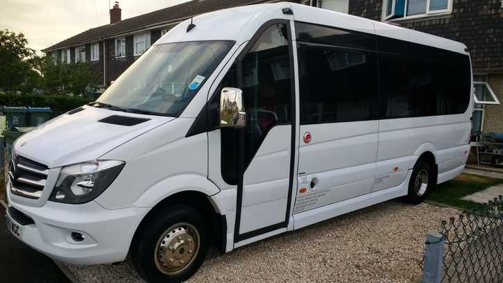 Minibus London Hire 4 Minibus London Hire Other 4